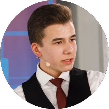 Павел Андриенко